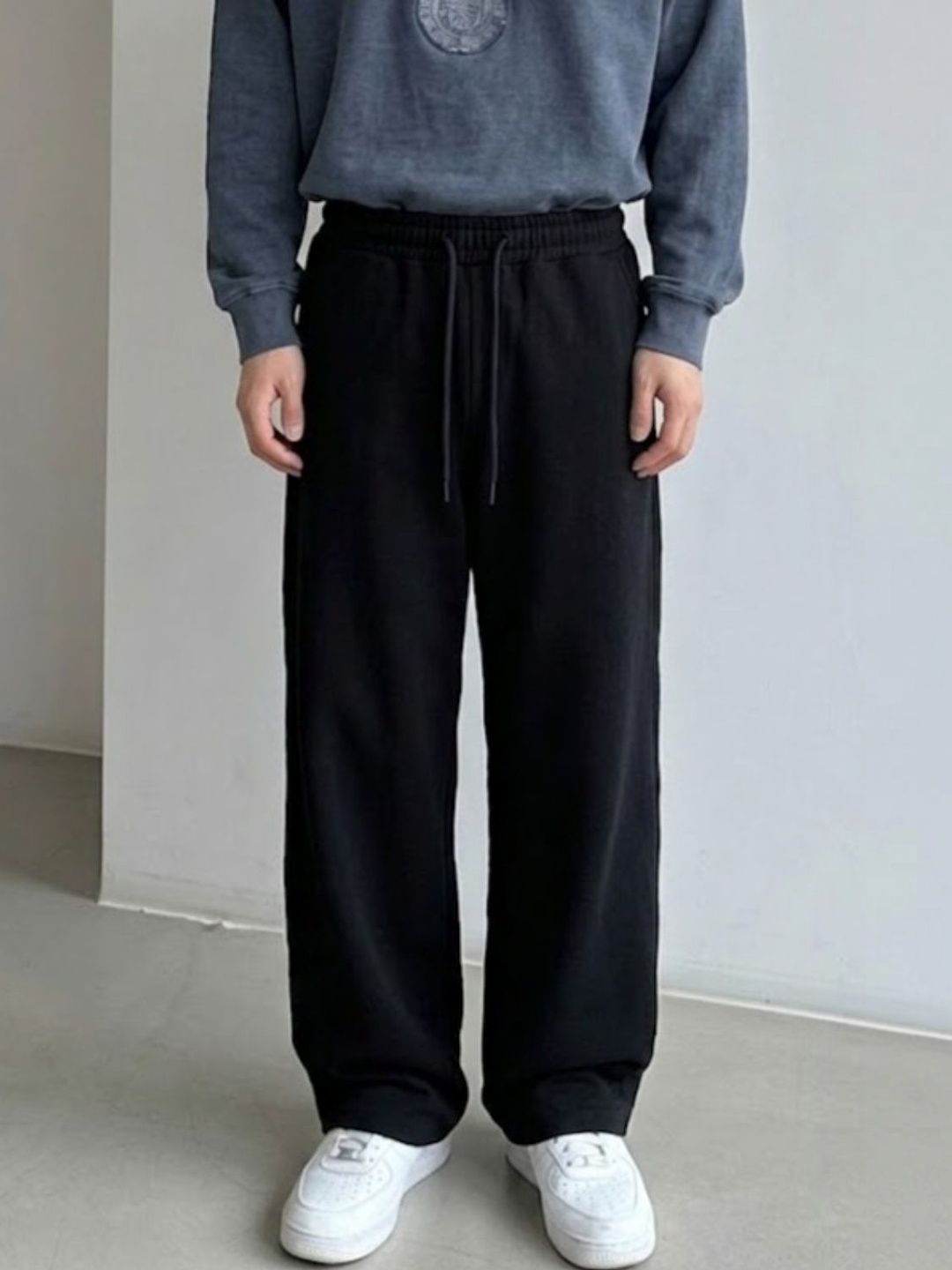 PROGENY Men Relaxed Fit Training Joggers-picture-29