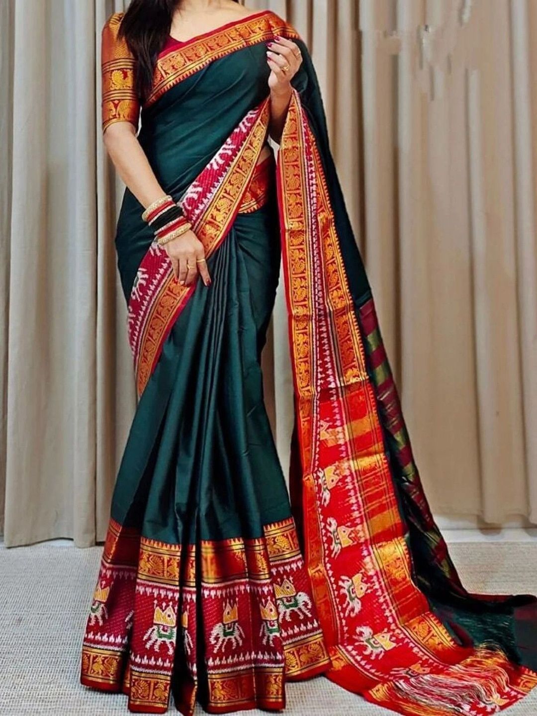 MAGNEITTA Silk Cotton Designer Narayan Peth Saree-picture-37