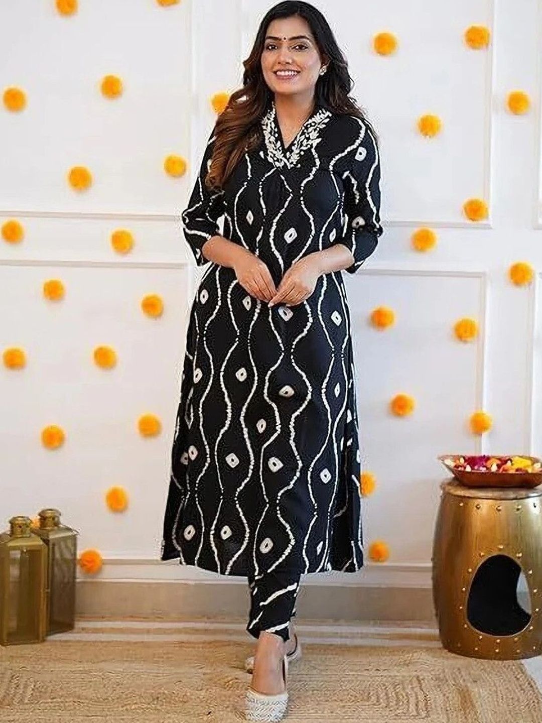YANDZONE Women Dyed Regular Thread Work Kurta with Trousers-picture-21