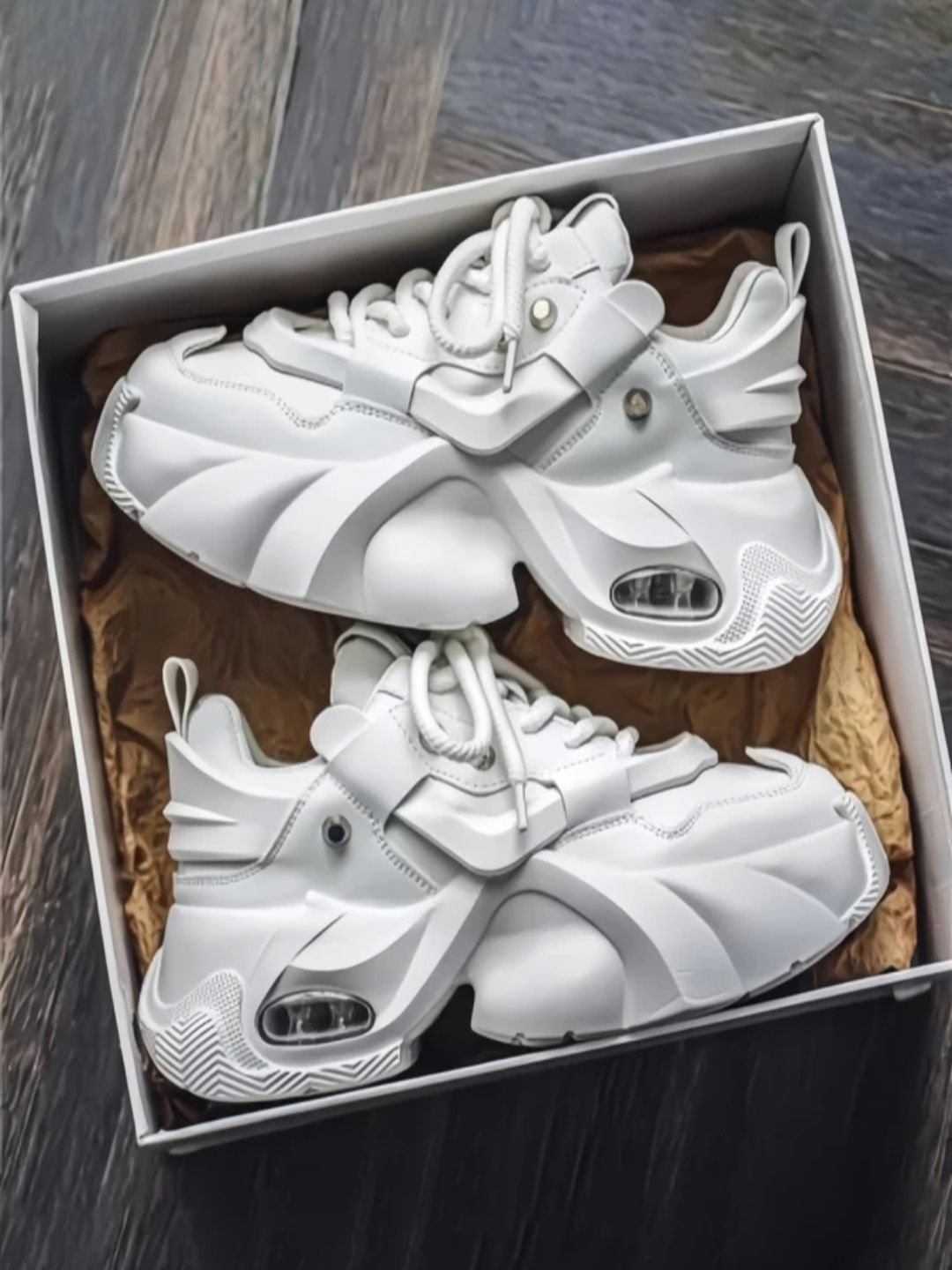 TIGONIS Men Textured Sneakers-picture-38