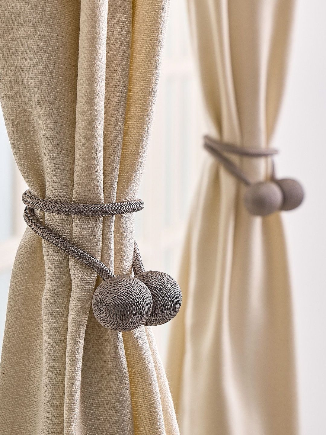 Home Centre 2 Pcs Grey Curtain Tiebacks-picture-57