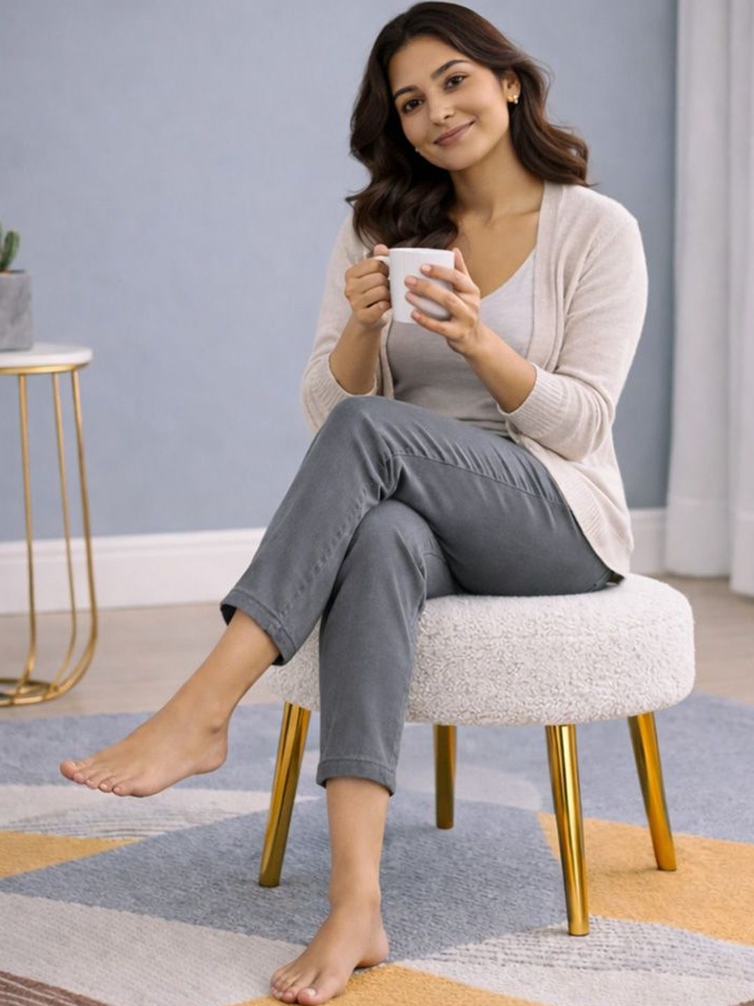 DOE BUCK White Round Ottomans With Metal Legs-image-45