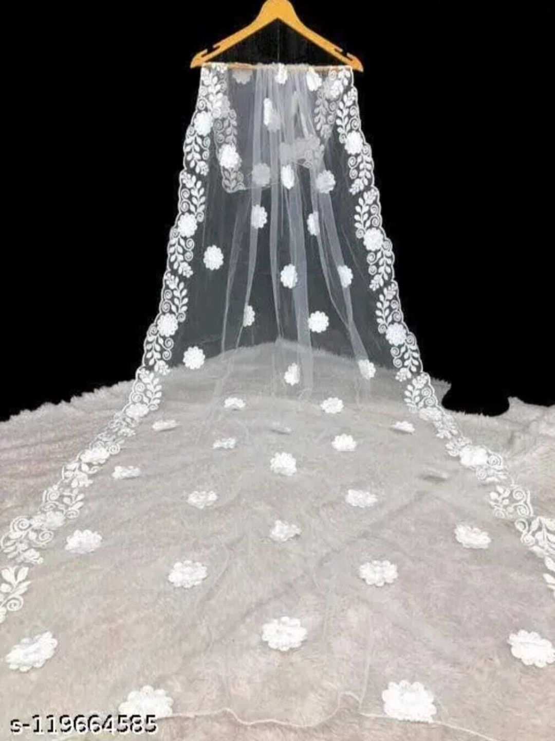 Kuhika Embroidered Dupatta with Thread Work-picture-46