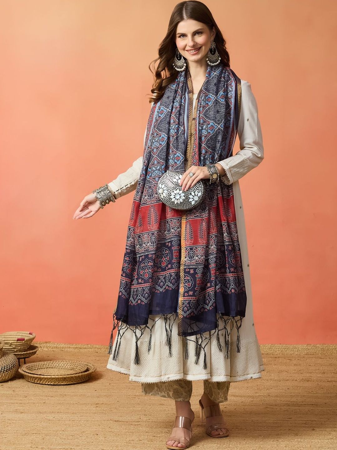 AKSHADEEP Ethnic Motifs Printed Linen Dupatta-picture-49