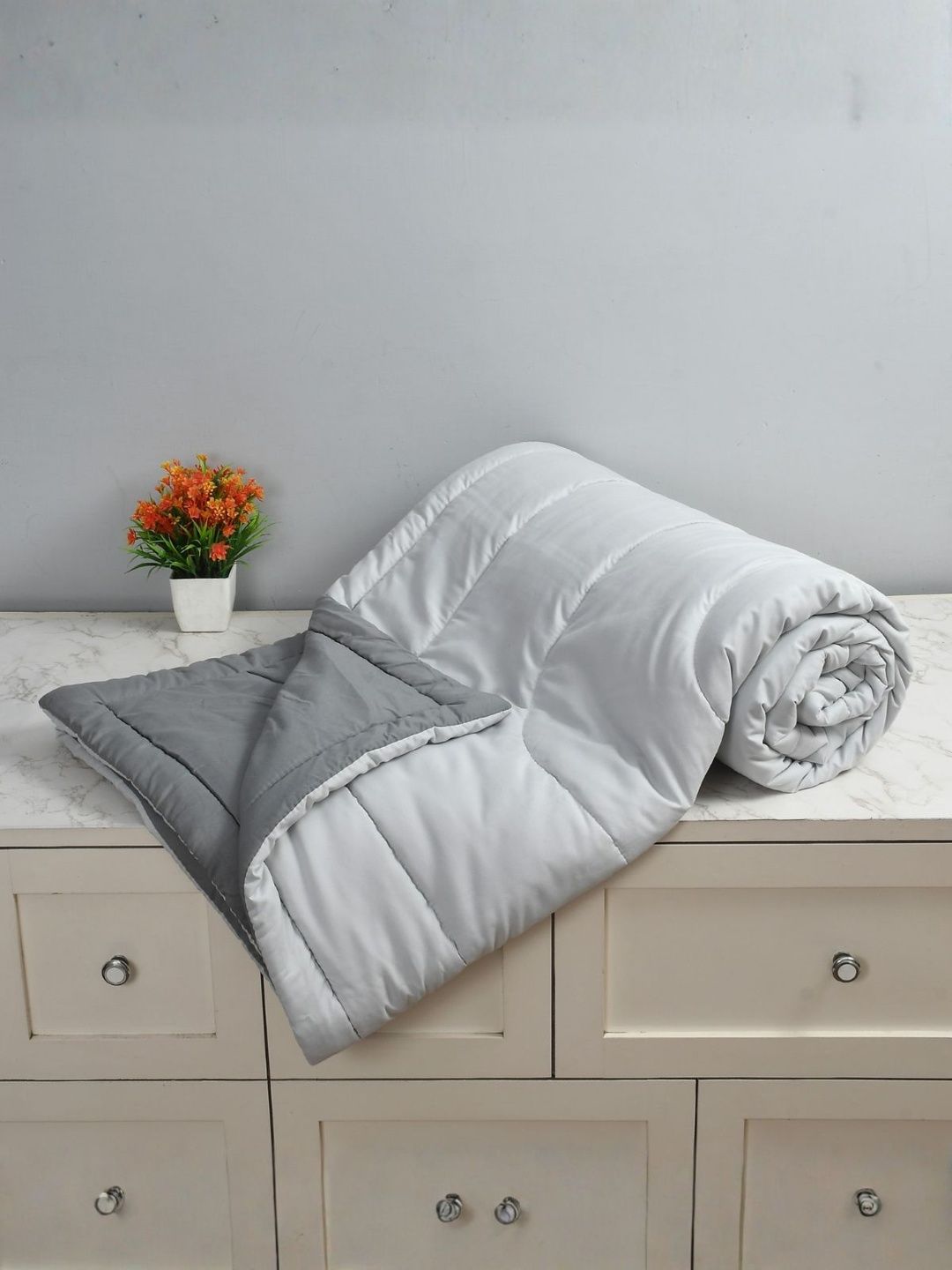 Florida Silver-Toned & Grey Microfiber AC Room Comforter-image-12