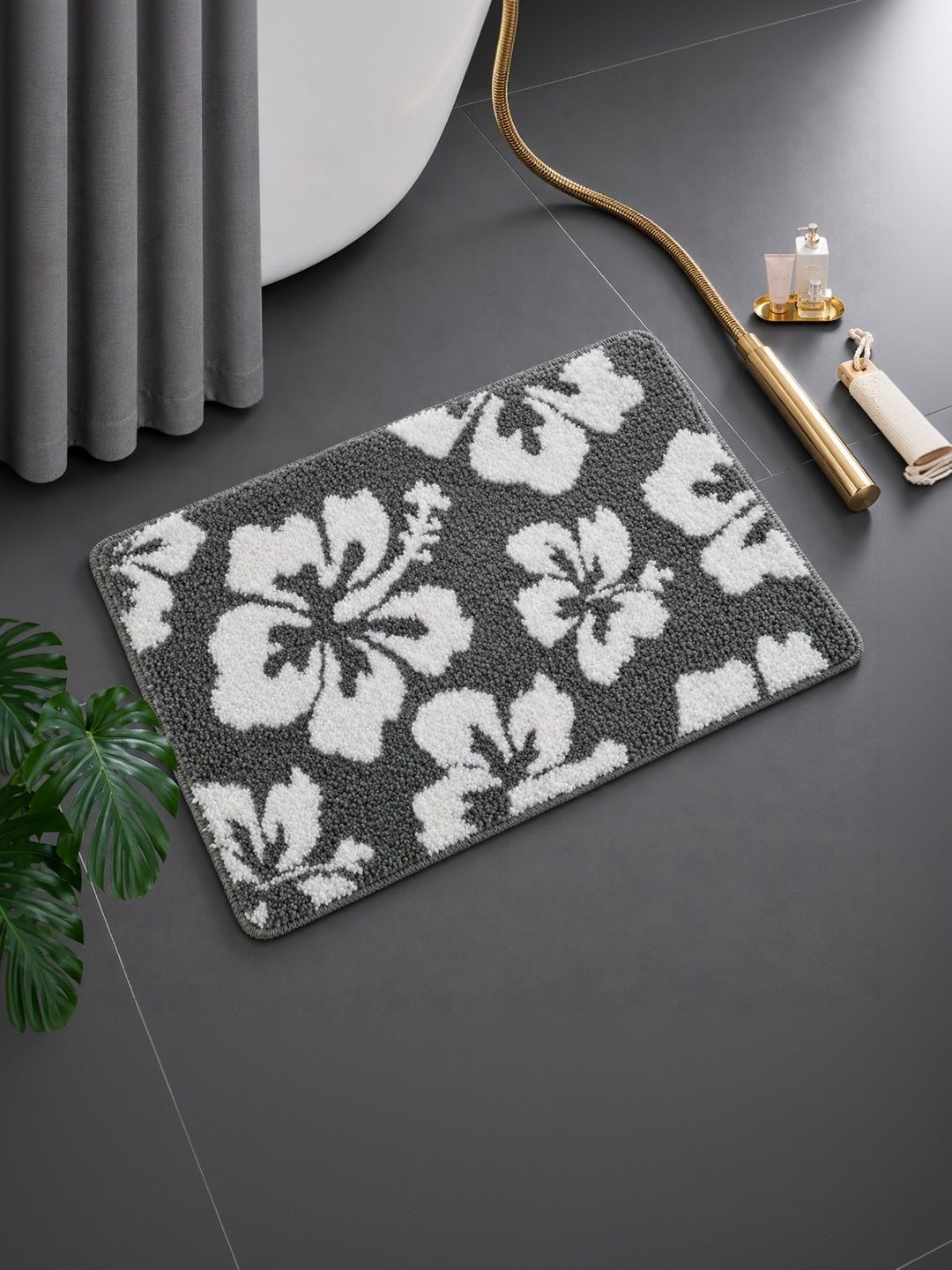 DECOVIA Grey & White Flower Pattern 2000 GSM Anti-Skid Bath Rug-image-49