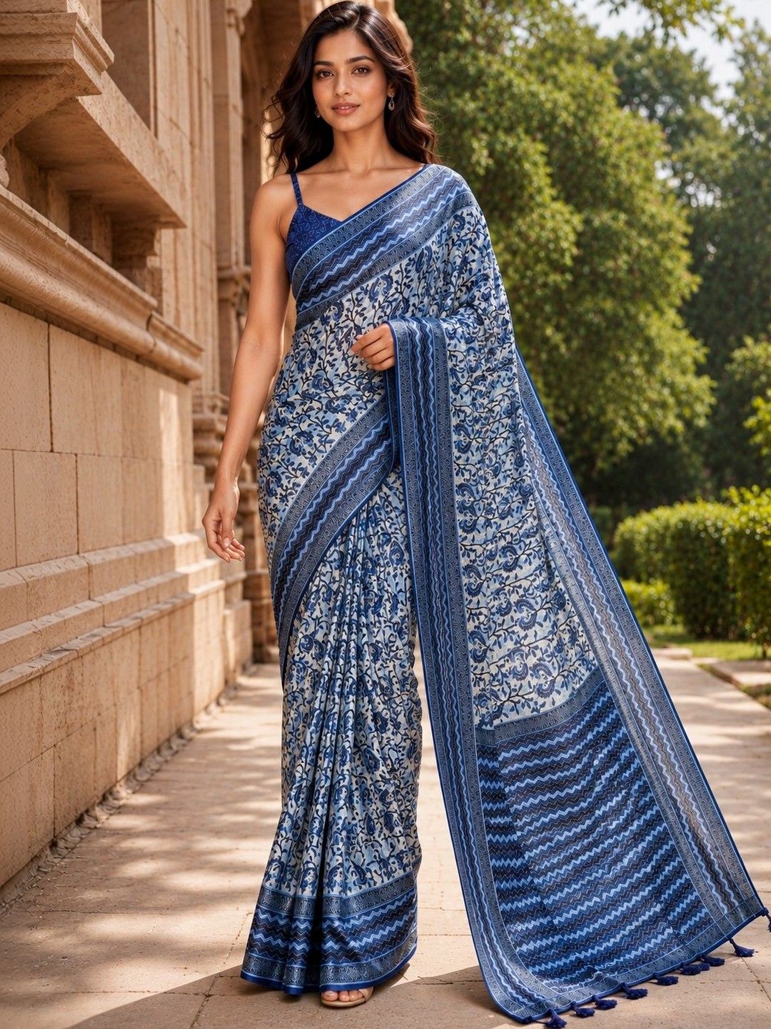 HERE&NOW Floral Art Silk Saree-picture-16
