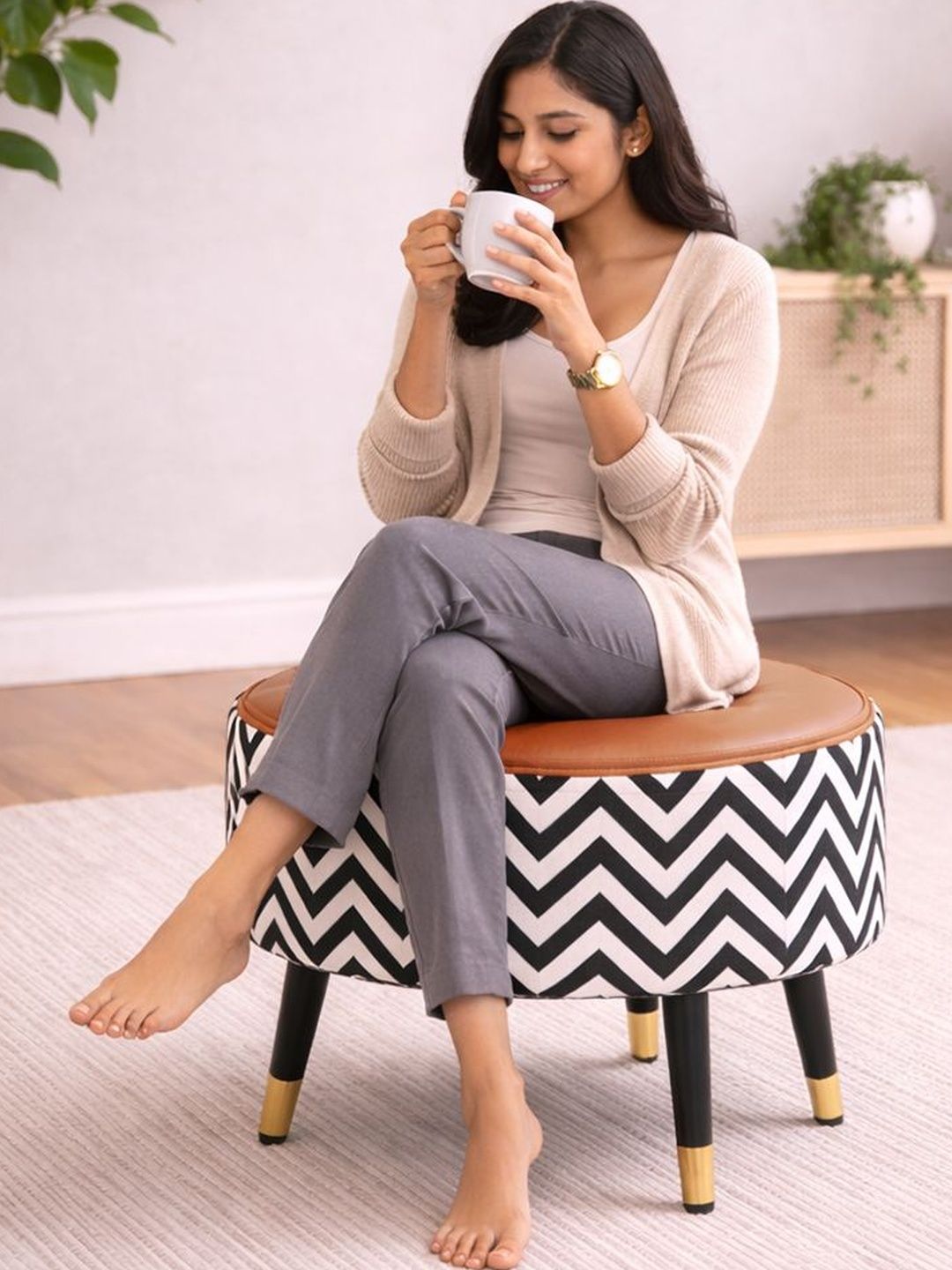 DOE BUCK Black & White Printed Round Ottomans With Tipped Legs-image-47