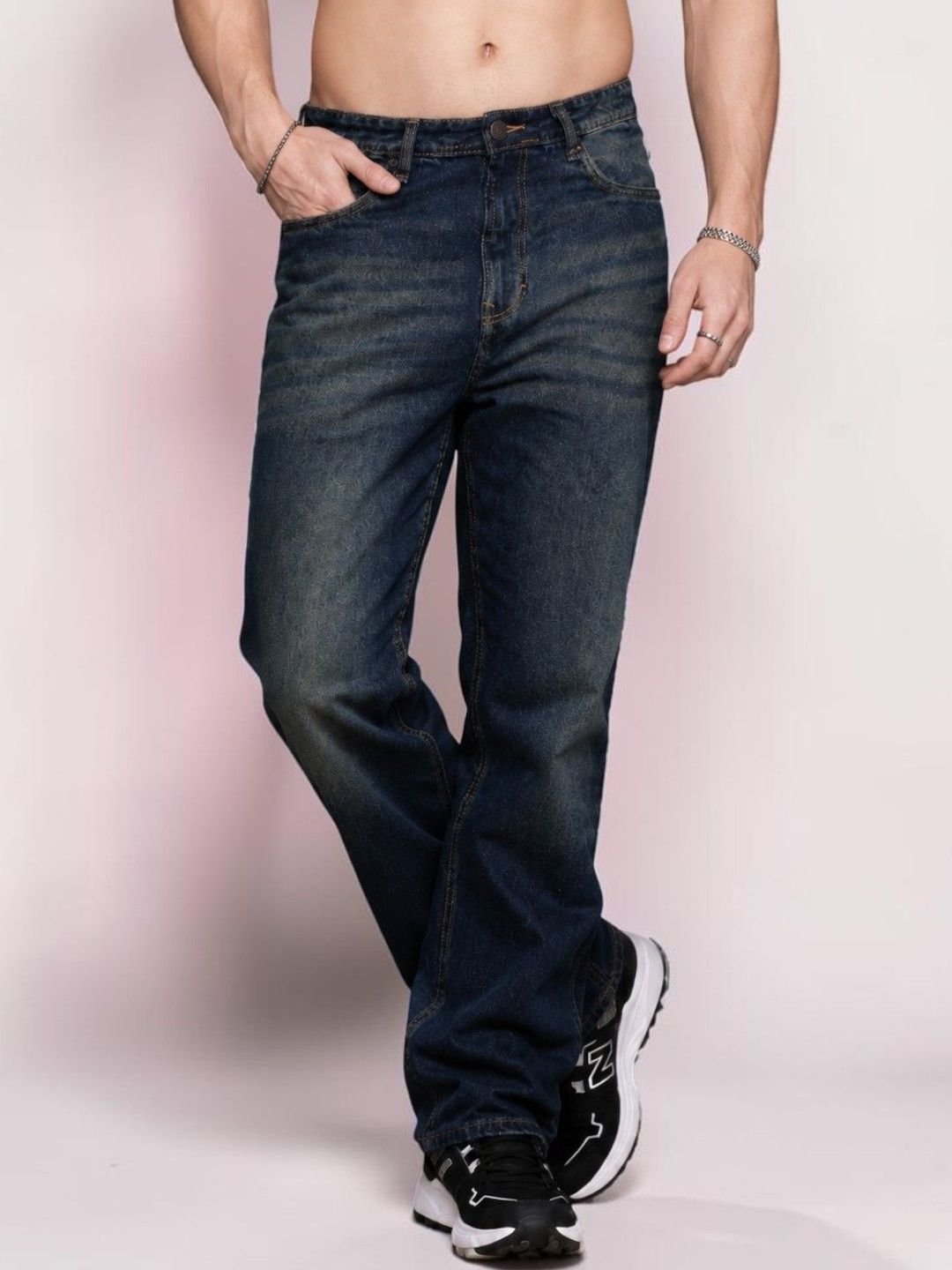 Roadster Men Jean Straight Fit Mid-Rise Low Distress Light Fade Stretchable Jeans