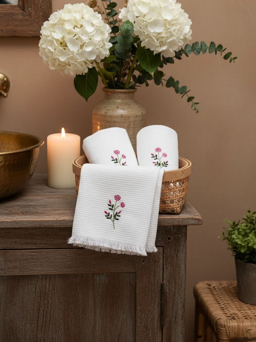 DESIGN GAATHA 2-Pcs Pink Printed Cotton 260 GSM Hand Towels-picture-9