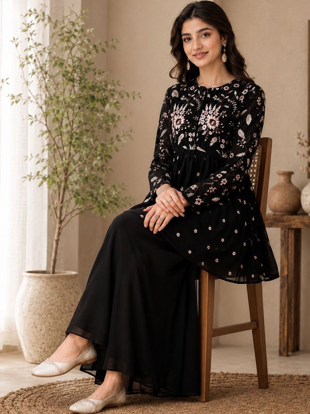 HERE&NOW Girls Floral Embroidered Empire Thread Work Kurta with Sharara-picture-22