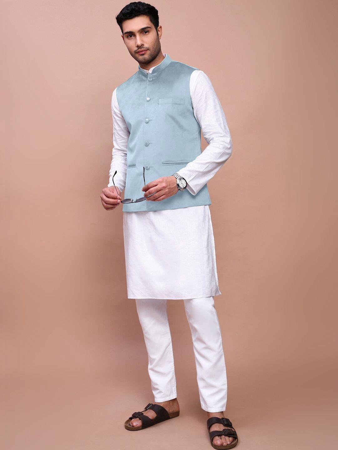 SHOWOFFFF Velvet Mandarin Collar Nehru Jacket-picture-10