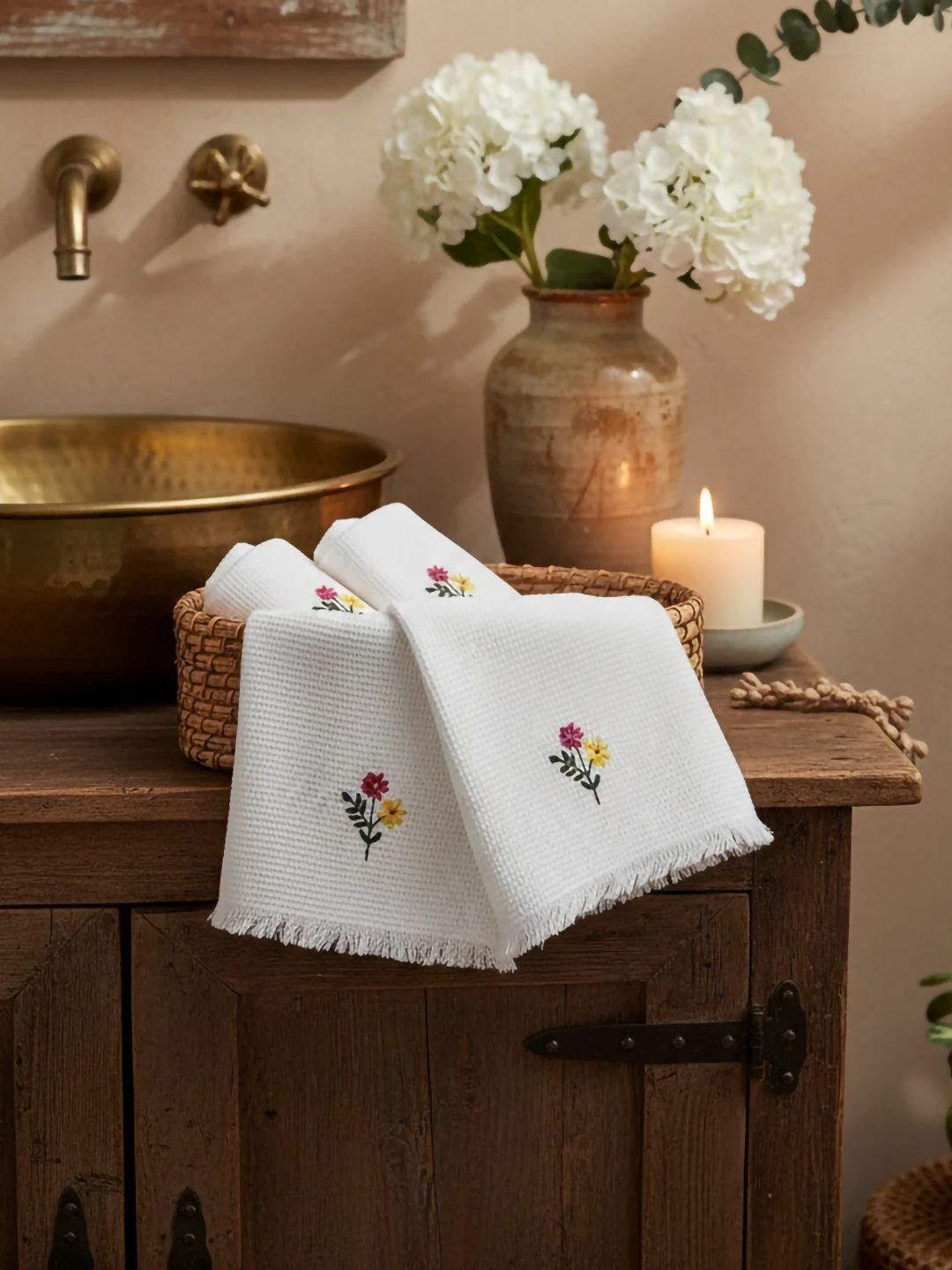 DESIGN GAATHA 2-Pcs White & Pink Printed Cotton 260 GSM Hand Towels-picture-8