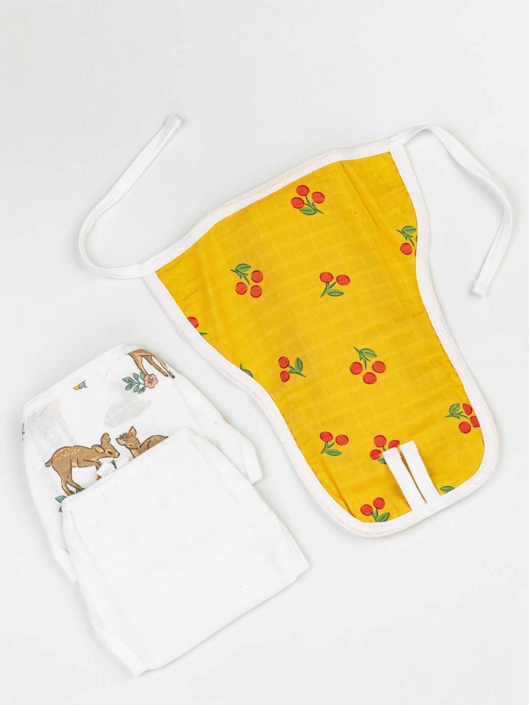 BeeLittle Infants Set Of 3 Tiny Cherries Printed Nappies-picture-52