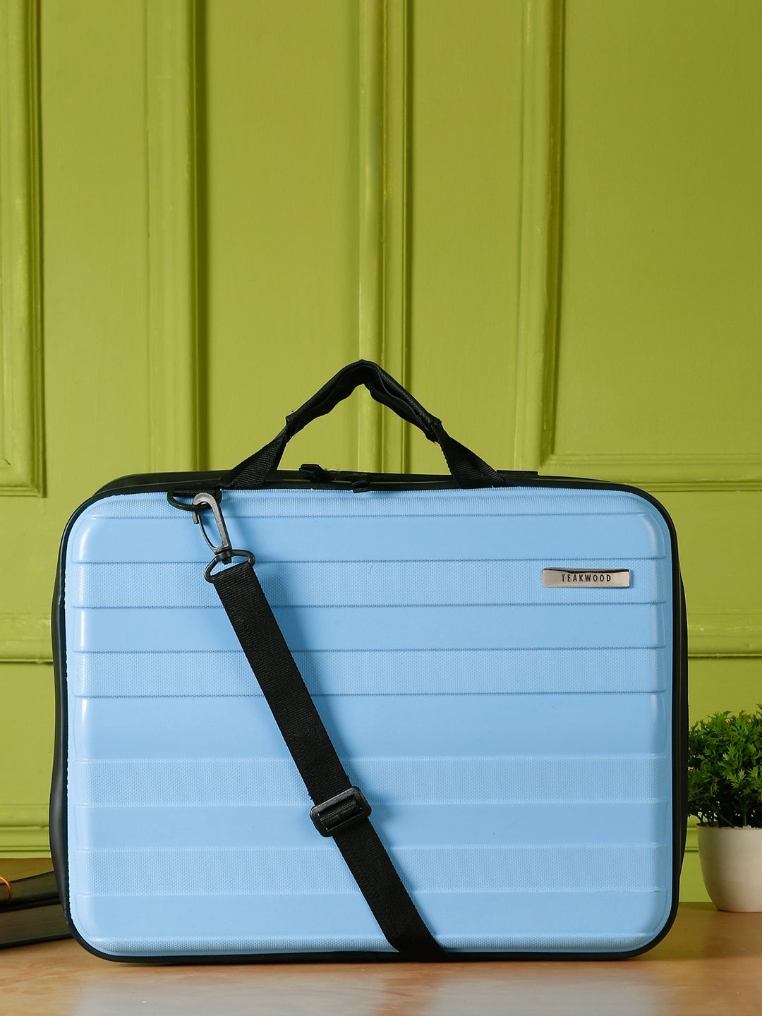 teakwood leathers Teakwood Unisex Textured Laptop Bag-picture-27