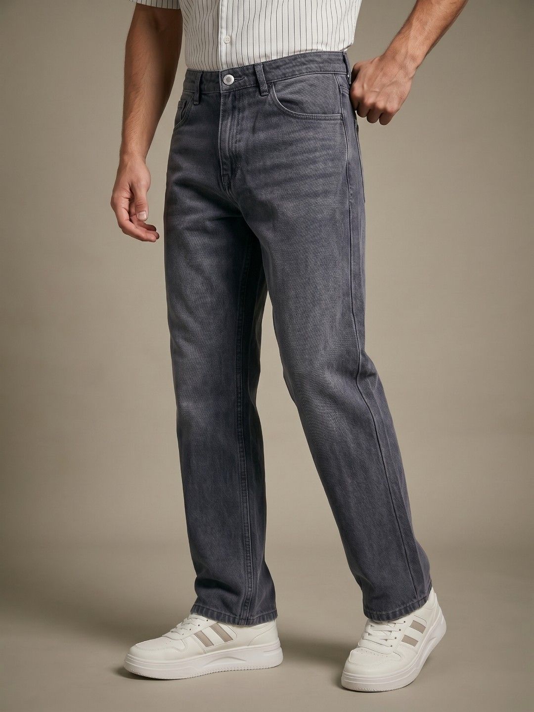 glitchez Men Straight Fit Mid-Rise Light Fade Jeans-picture-52