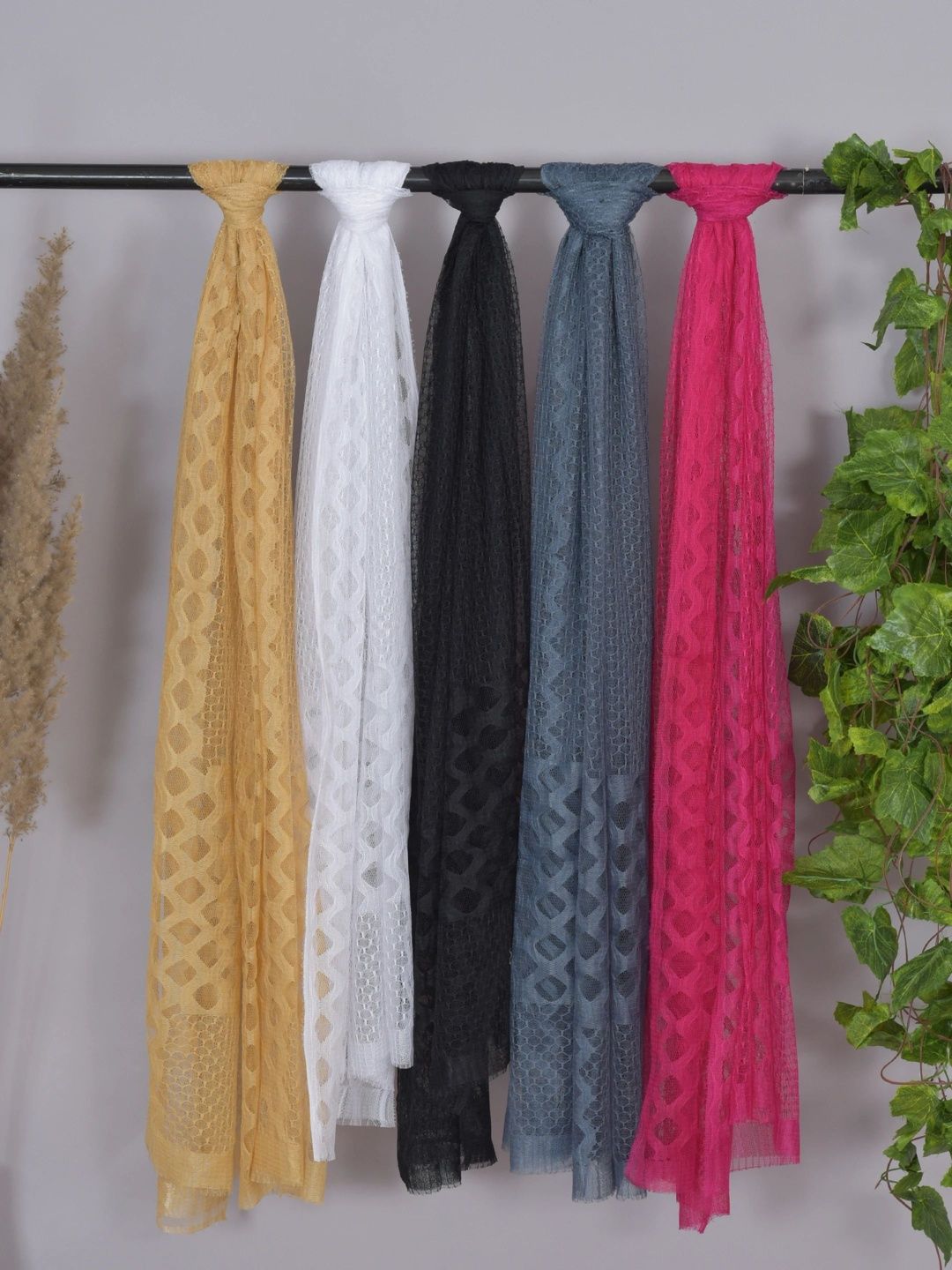 Kuhika Selection Of 5 Geometric Woven Design Cotton Dupattas-picture-23