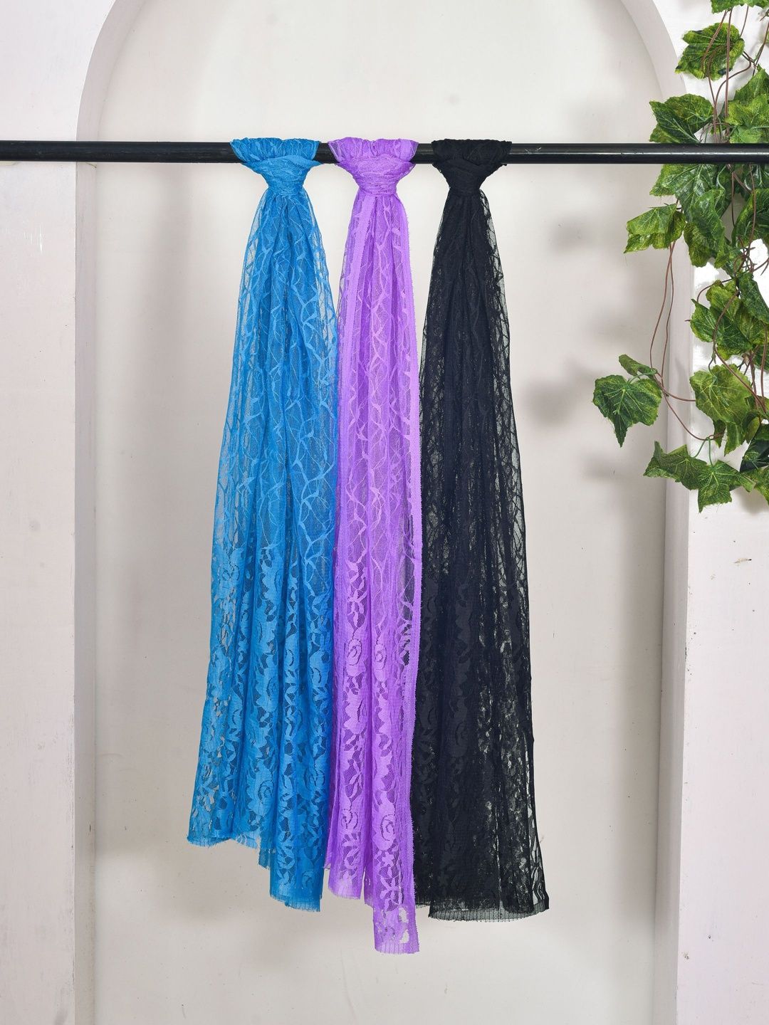 Kuhika Selection Of 3 Floral Woven Design Cotton Dupattas-picture-14