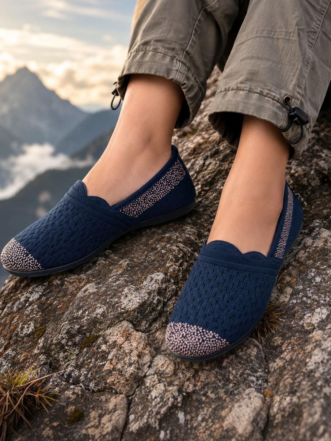 JOOTIYAPA Women Textured Sneakers-image-6