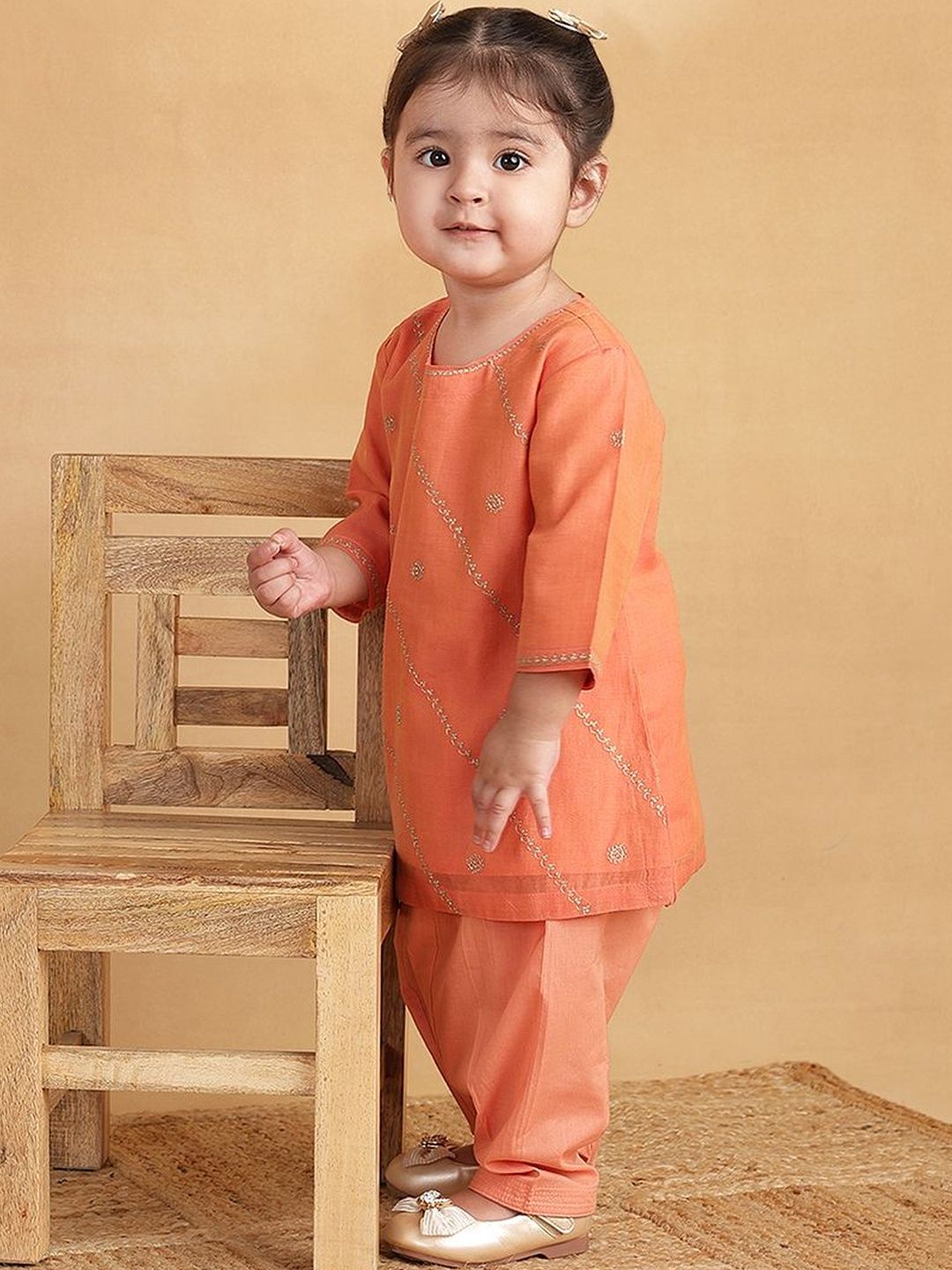 Fabindia Girls Ethnic Motifs Embroidered Regular Thread Work Kurta with Patiala-picture-10