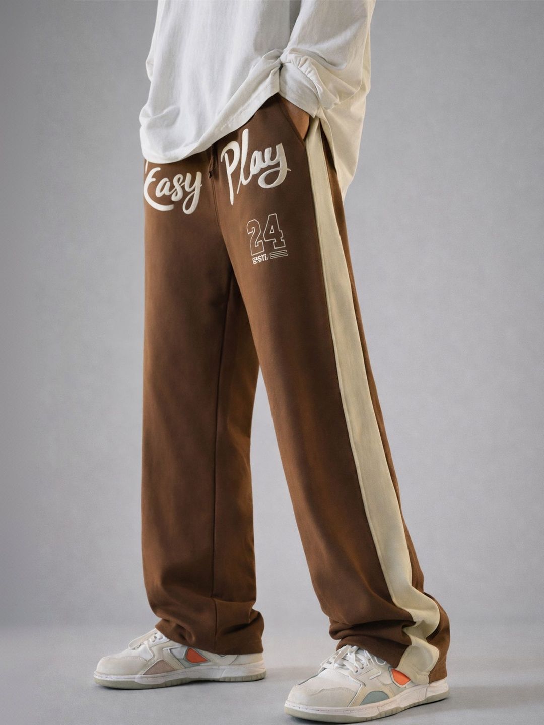 JUMPCUTS Men Baggy Typography Training Track Pants-image-17