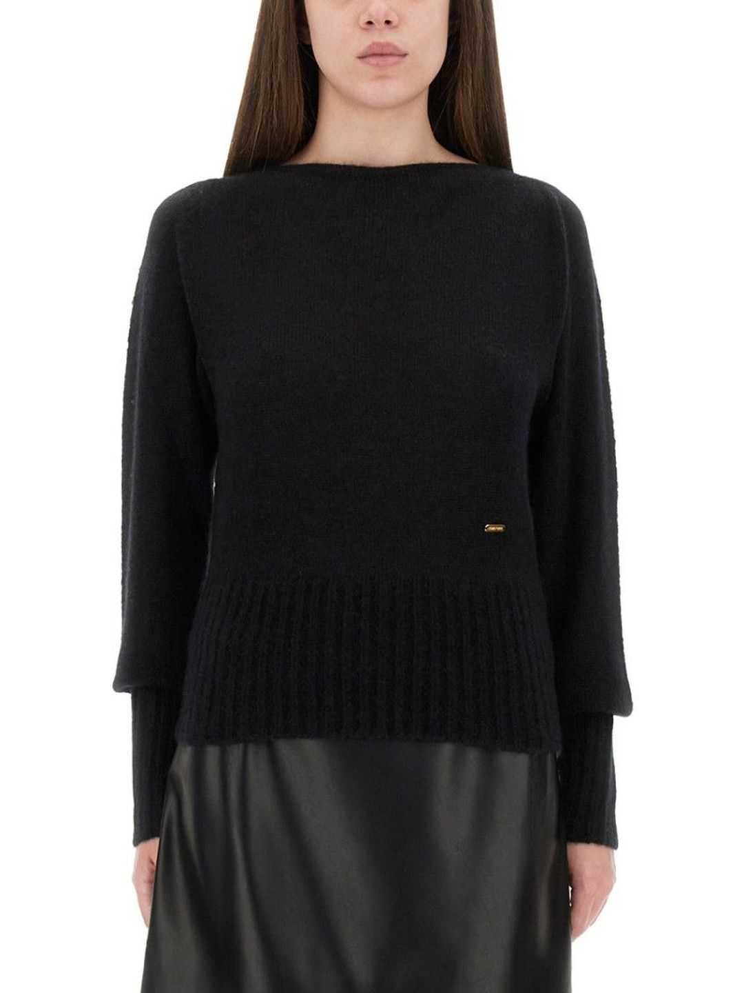 Black Solid Boat Neck Sweater-image-19