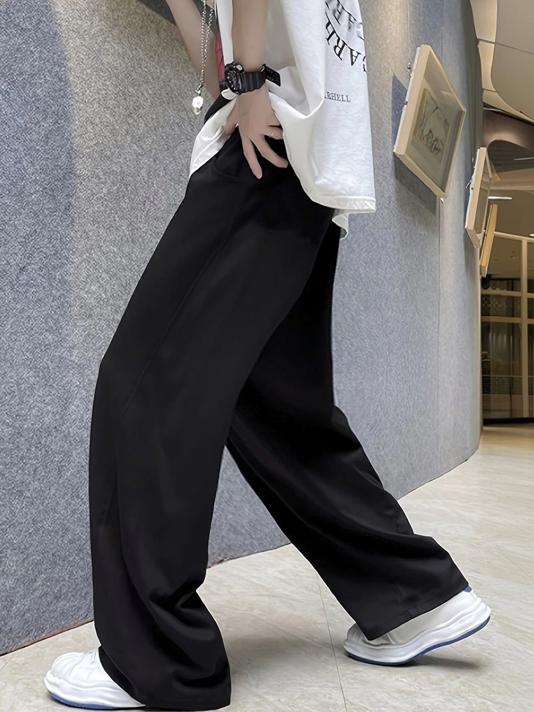 Nyuli Men Relaxed Loose Fit Trousers-picture-48