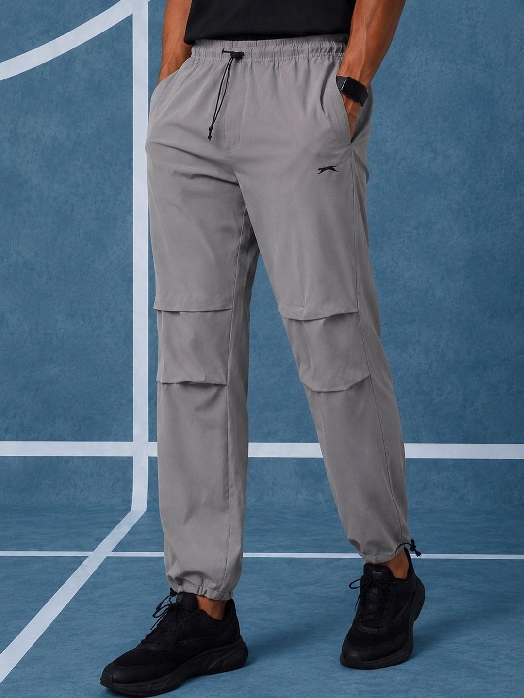 Slazenger Men Relaxed Fit Brand Logo Rapid-Dry Training Joggers-picture-19