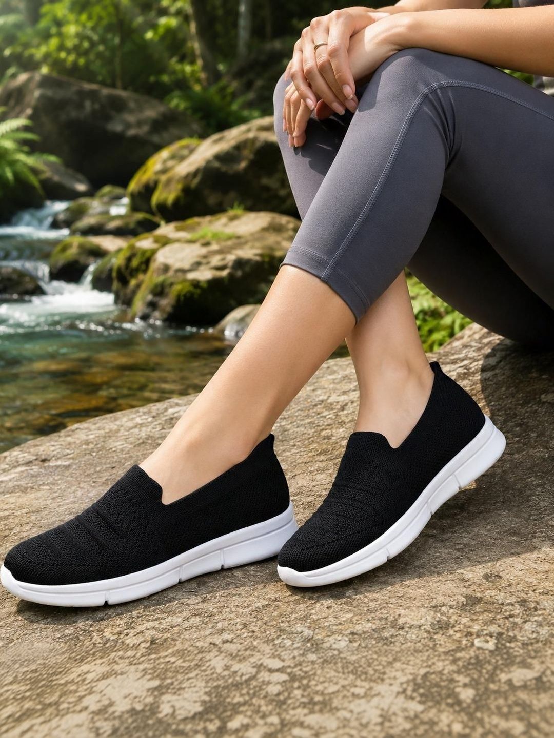 JOOTIYAPA Women Textured Sneakers-picture-38
