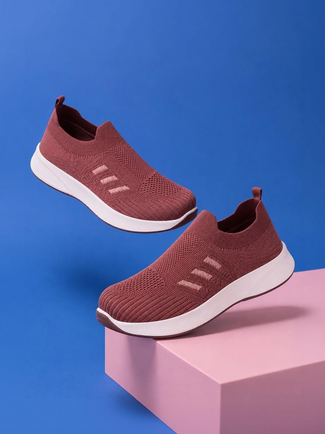JOOTIYAPA Women Textured Sneakers-picture-50