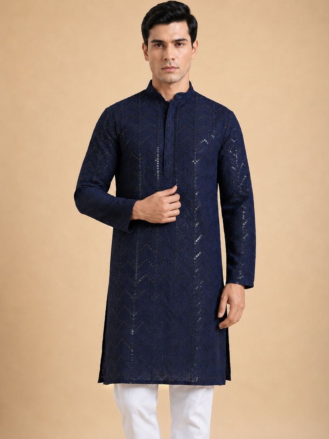 House of Pataudi Men Ethnic Motifs Embroidered Regular Sequinned Kurta with Pyjamas-picture-16