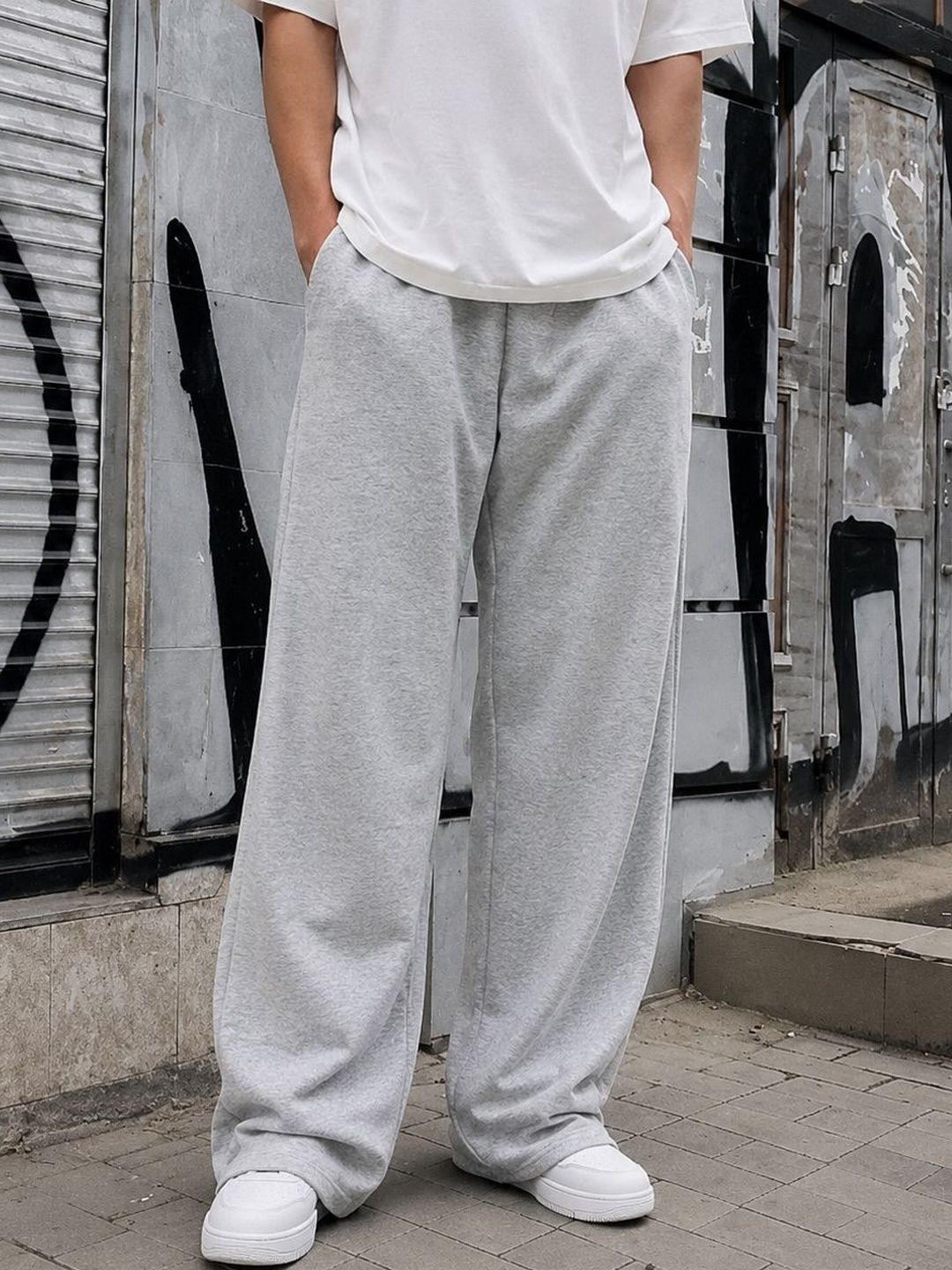 Veerbhadra Men Relaxed Easy Wash Trousers-picture-26