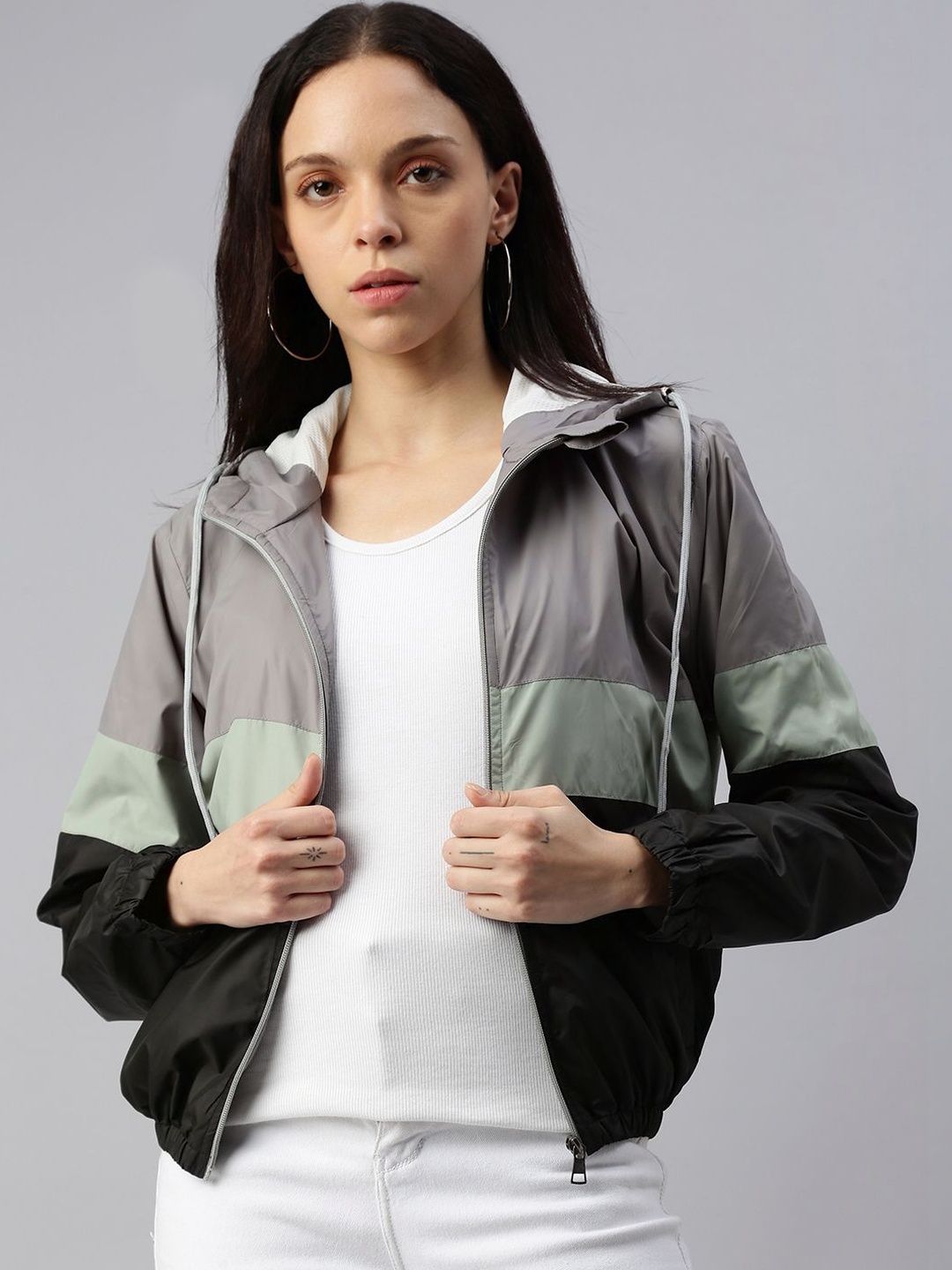 Kaali Peeli Women Colourblocked Lightweight Running Woven Jacket-picture-22