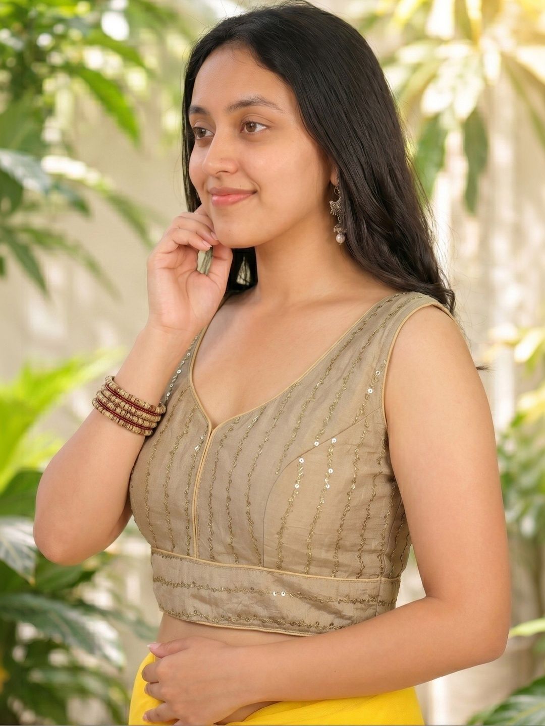 Apexaura Embellished Sequinned Saree Blouse-picture-52