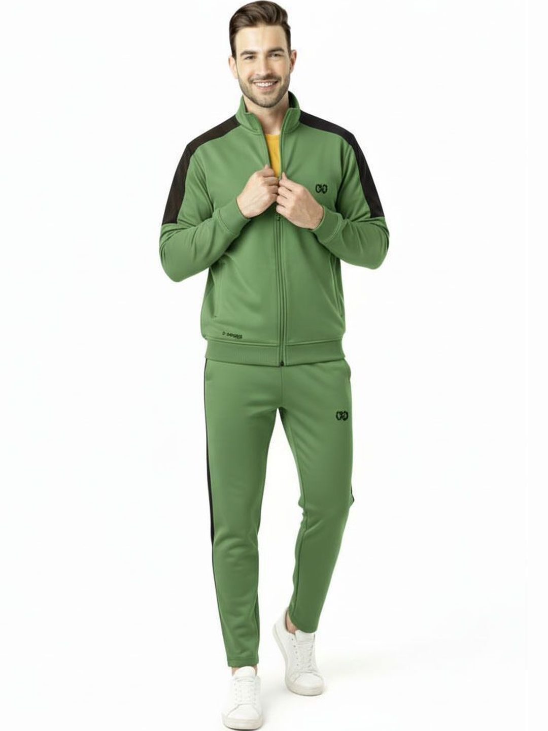 KWINGS Mock Collar Tracksuits-picture-33