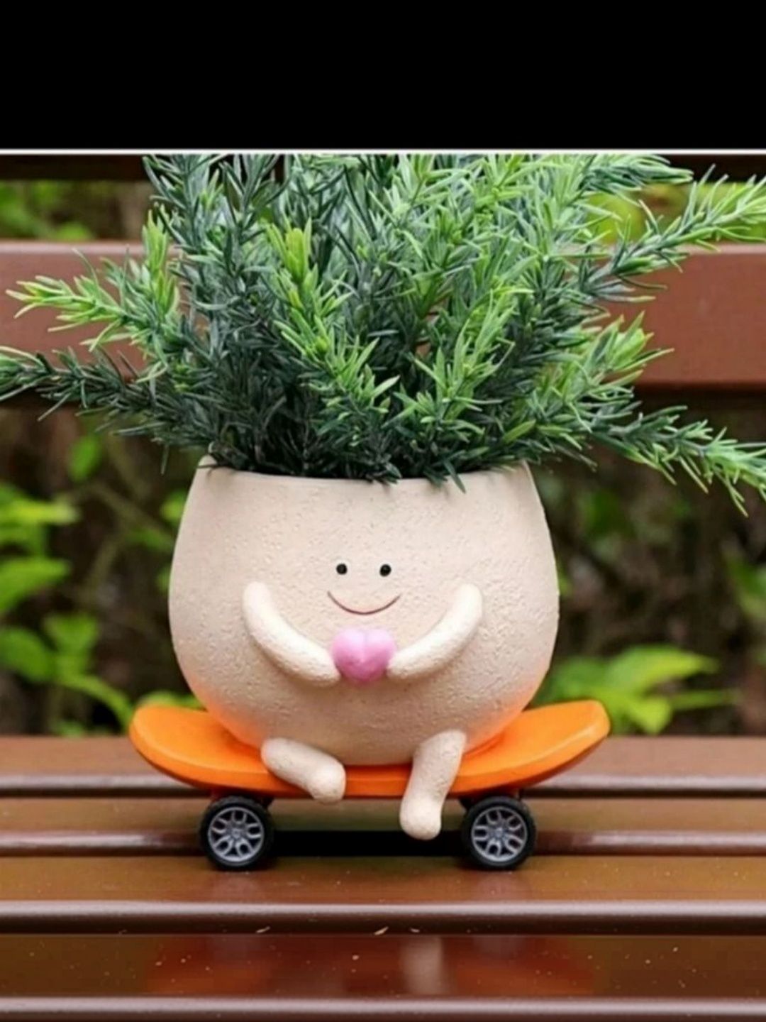 Wonderland Cream-coloured Resin Cute Smiley Character Planter-picture-16