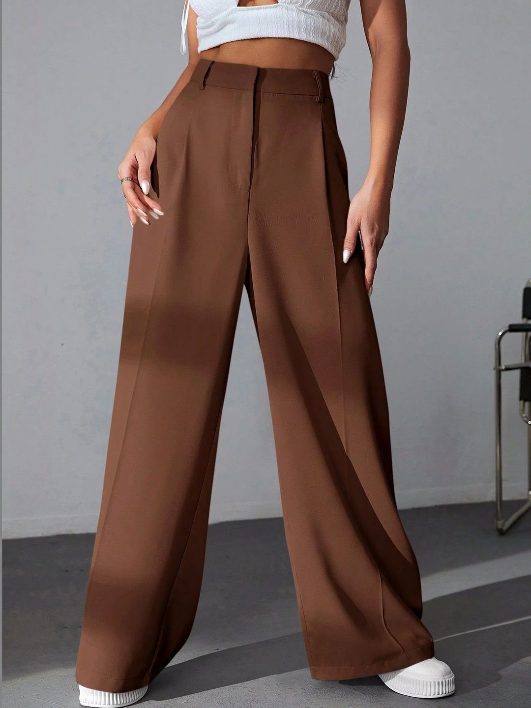 Chemistry Women Relaxed High-Rise Trousers-picture-50
