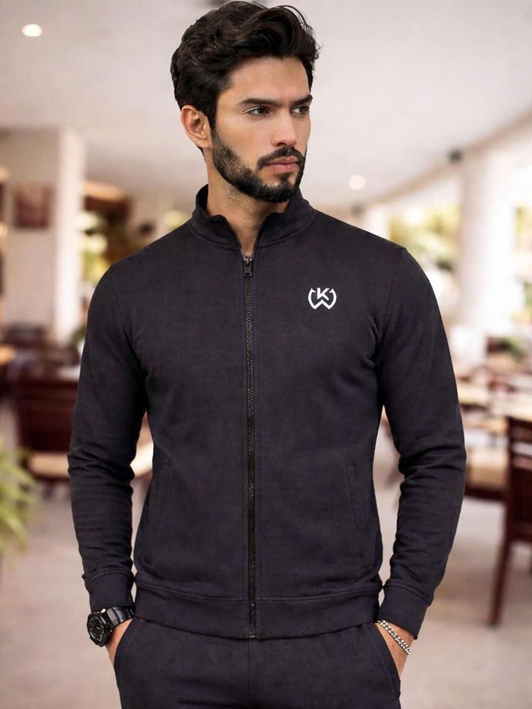 KWINGS Mock Collar Tracksuits-picture-30
