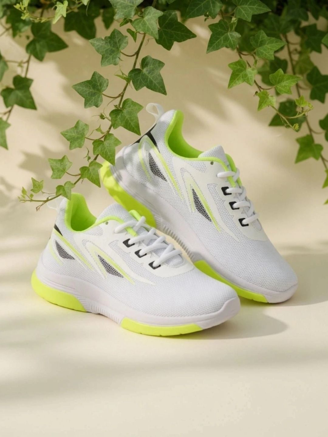 JOSMOS Men Sneakers