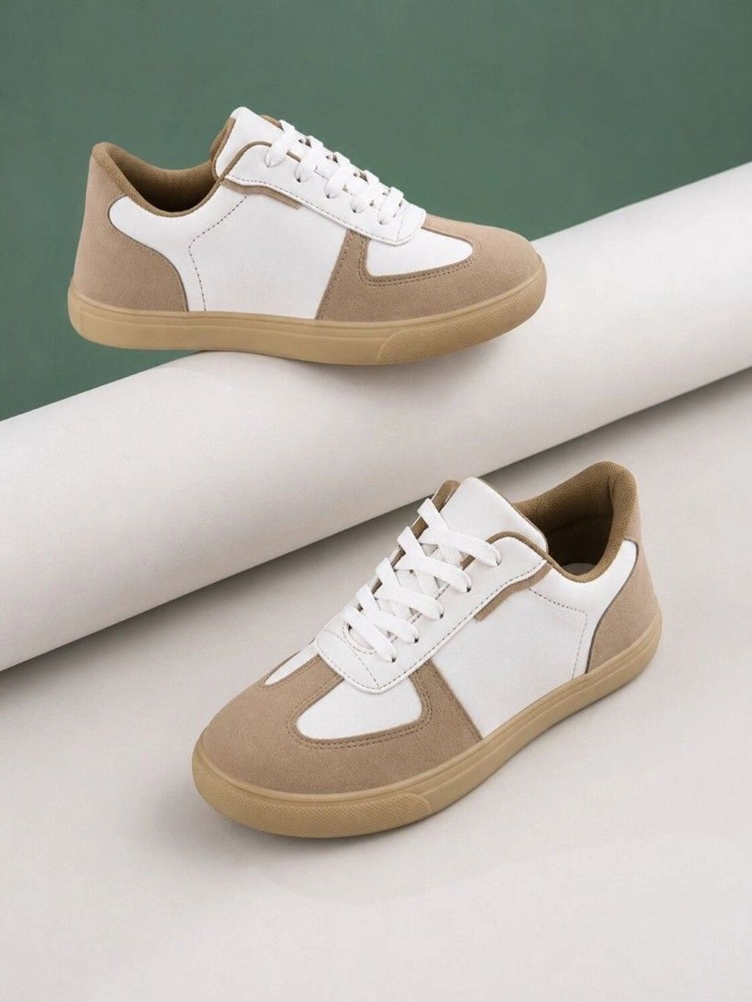 Roadster Men Colourblocked Sneakers-picture-28