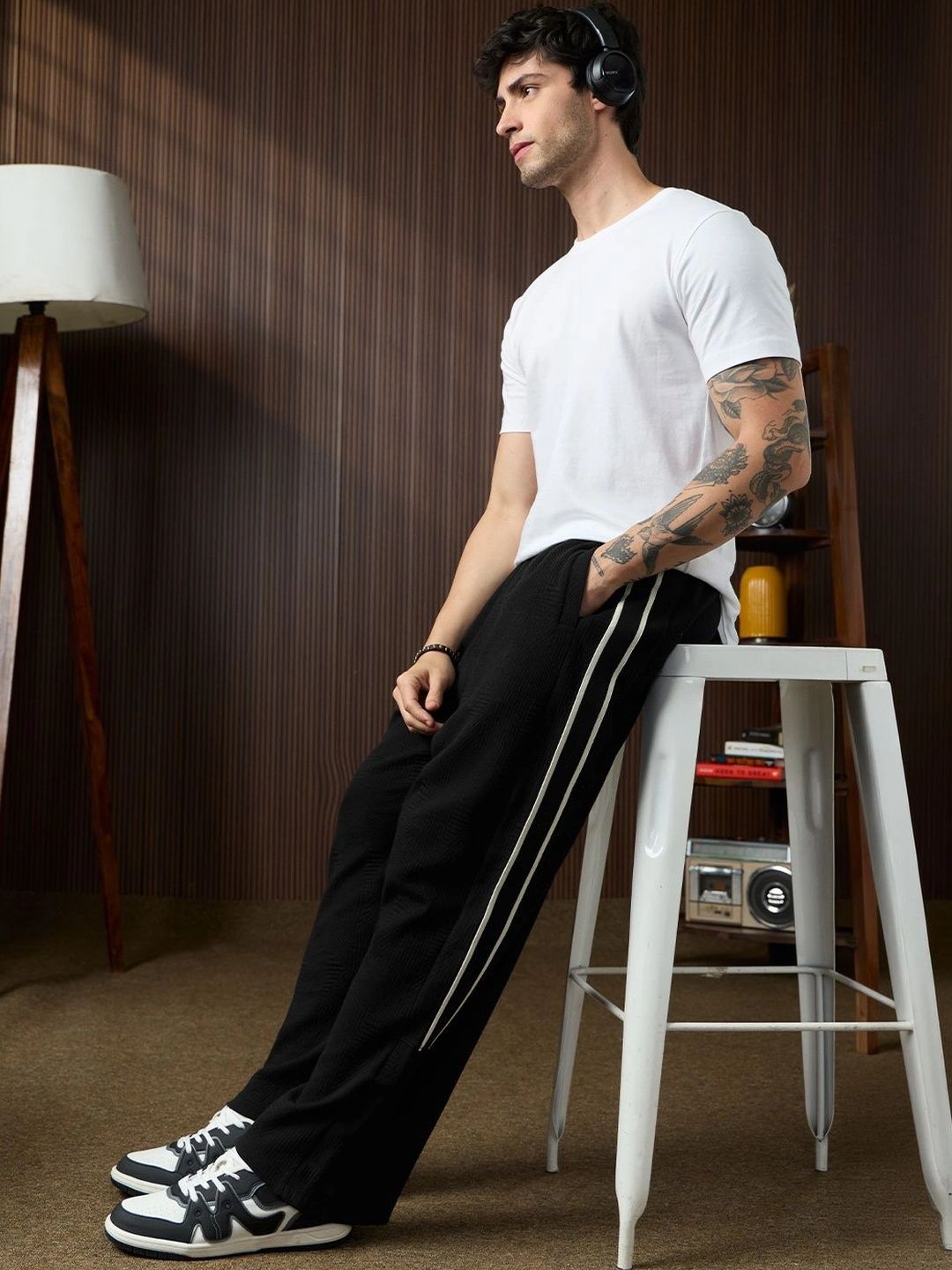 The Souled Store Men Relaxed Fit Textured Joggers-image-4