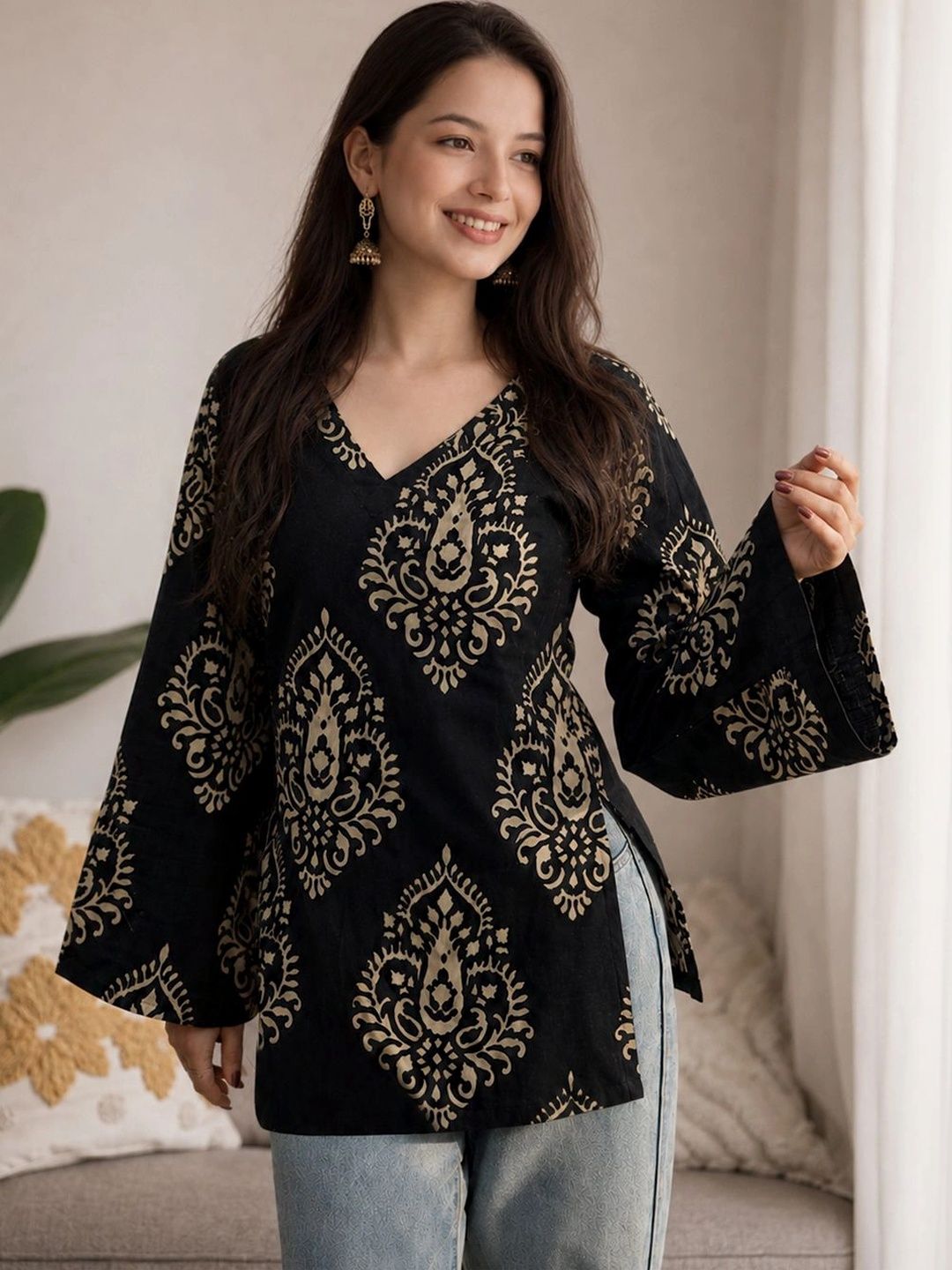 Aaghnya Ethnic Motifs Printed V-Neck Flared Sleeves Kurti-picture-50
