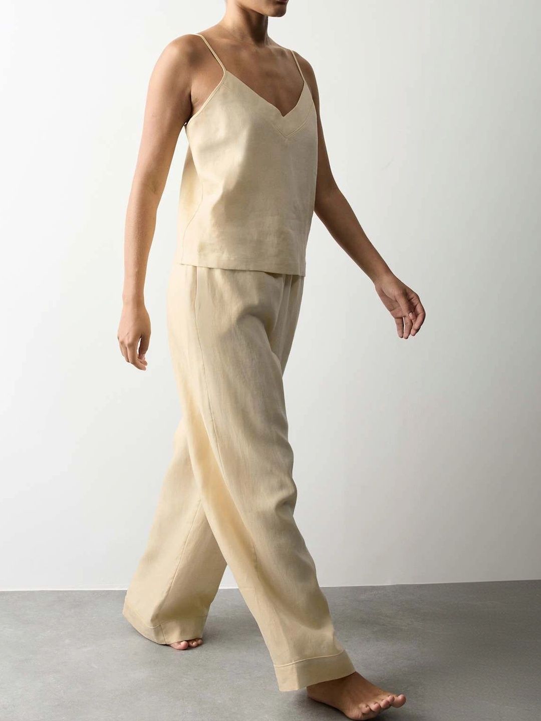 Marks & Spencer Pure Linen Cami Pyjama Set-picture-22