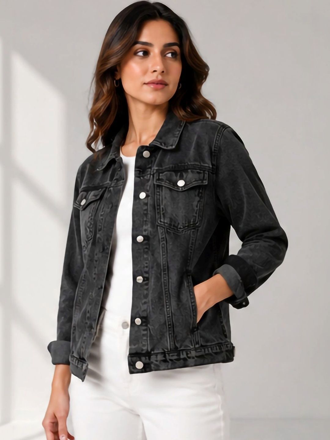 LINARIA Women Washed Outdoor Denim Jacket-picture-49