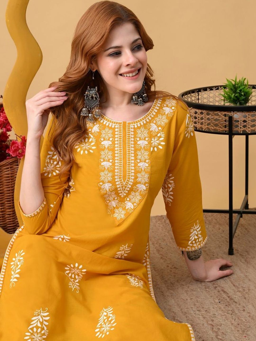 Koito Women Embroidered Thread Work Kurta-picture-45