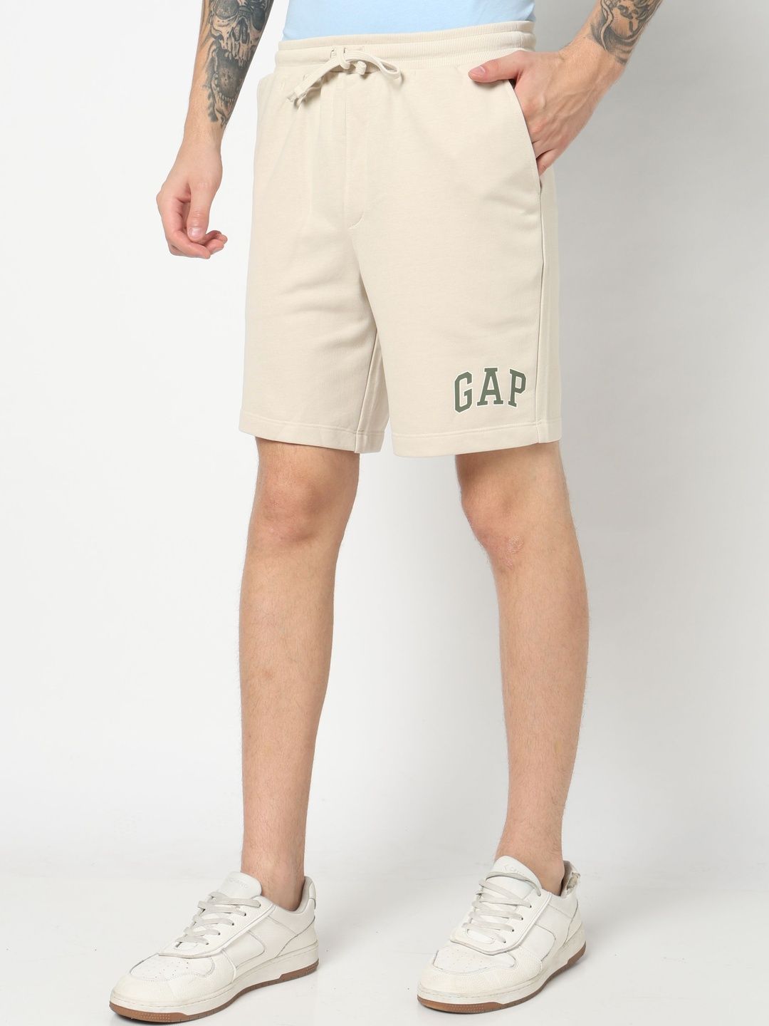 GAP Men Typography Printed Regular Shorts-picture-24