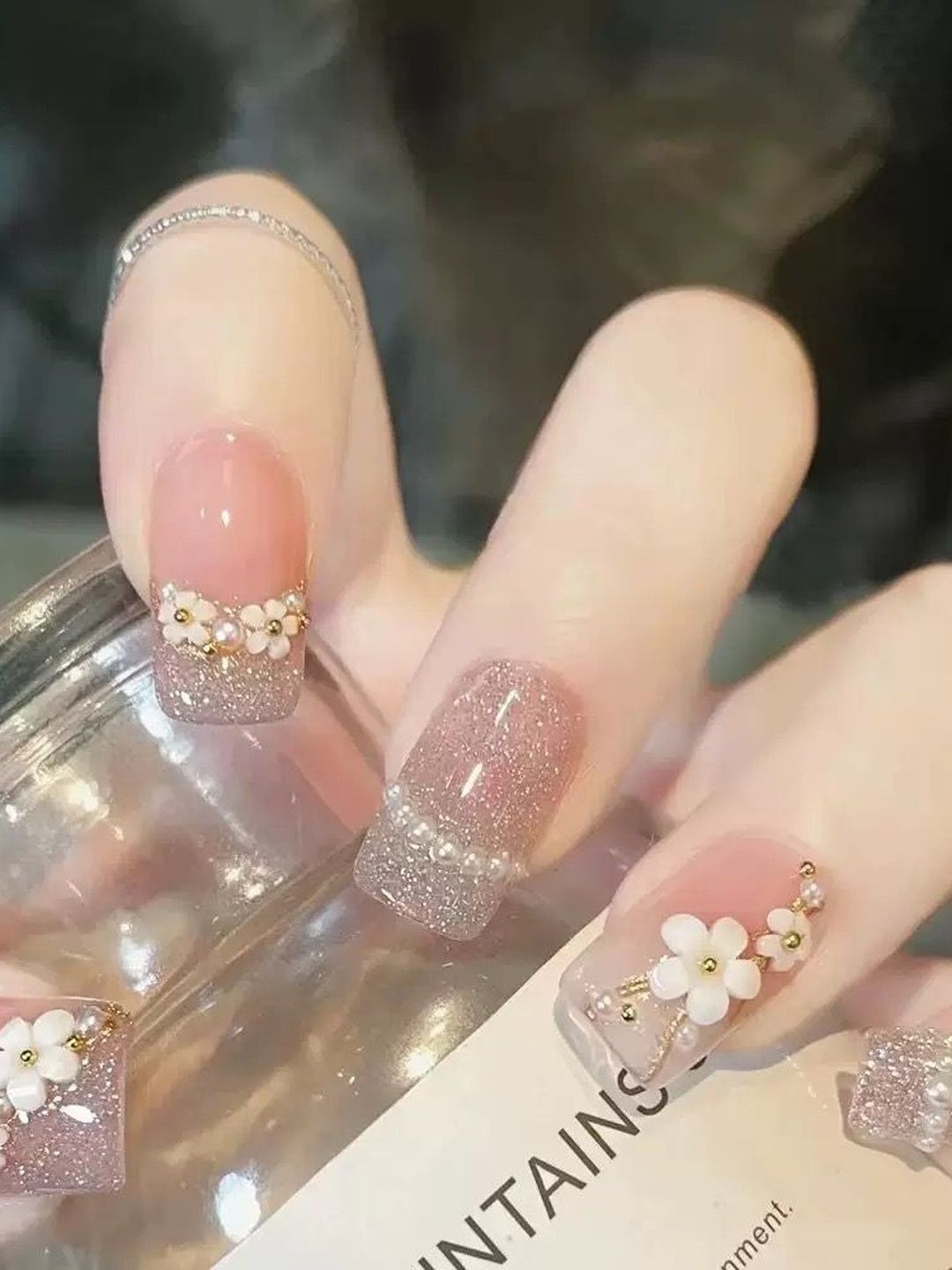 TheVineGirl Set Of 24 Press On Reusable Artificial Nails - Blush Bloom Glitter Floral-image-30