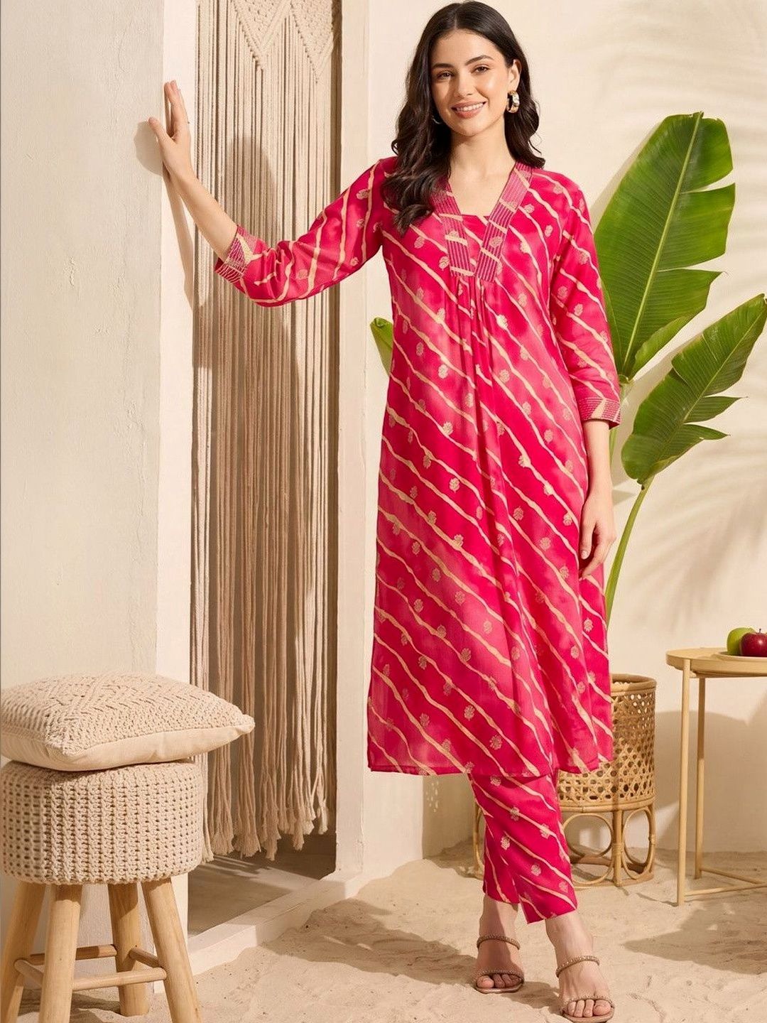 Indo Era Women Leheriya Printed Regular Kurta with Trousers-picture-39