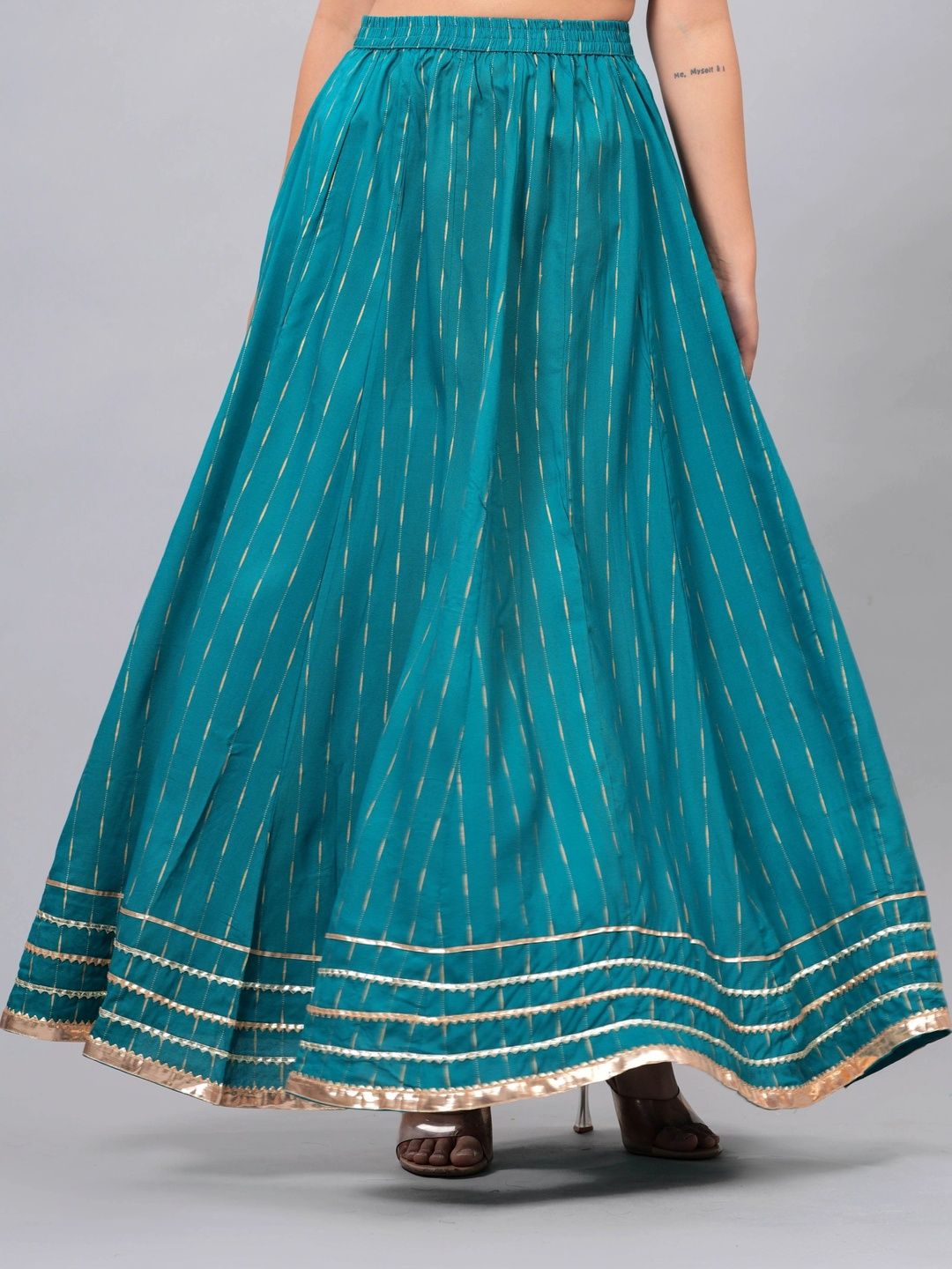Clothy N Wave Women Striped Tiered Maxi Flared Skirt