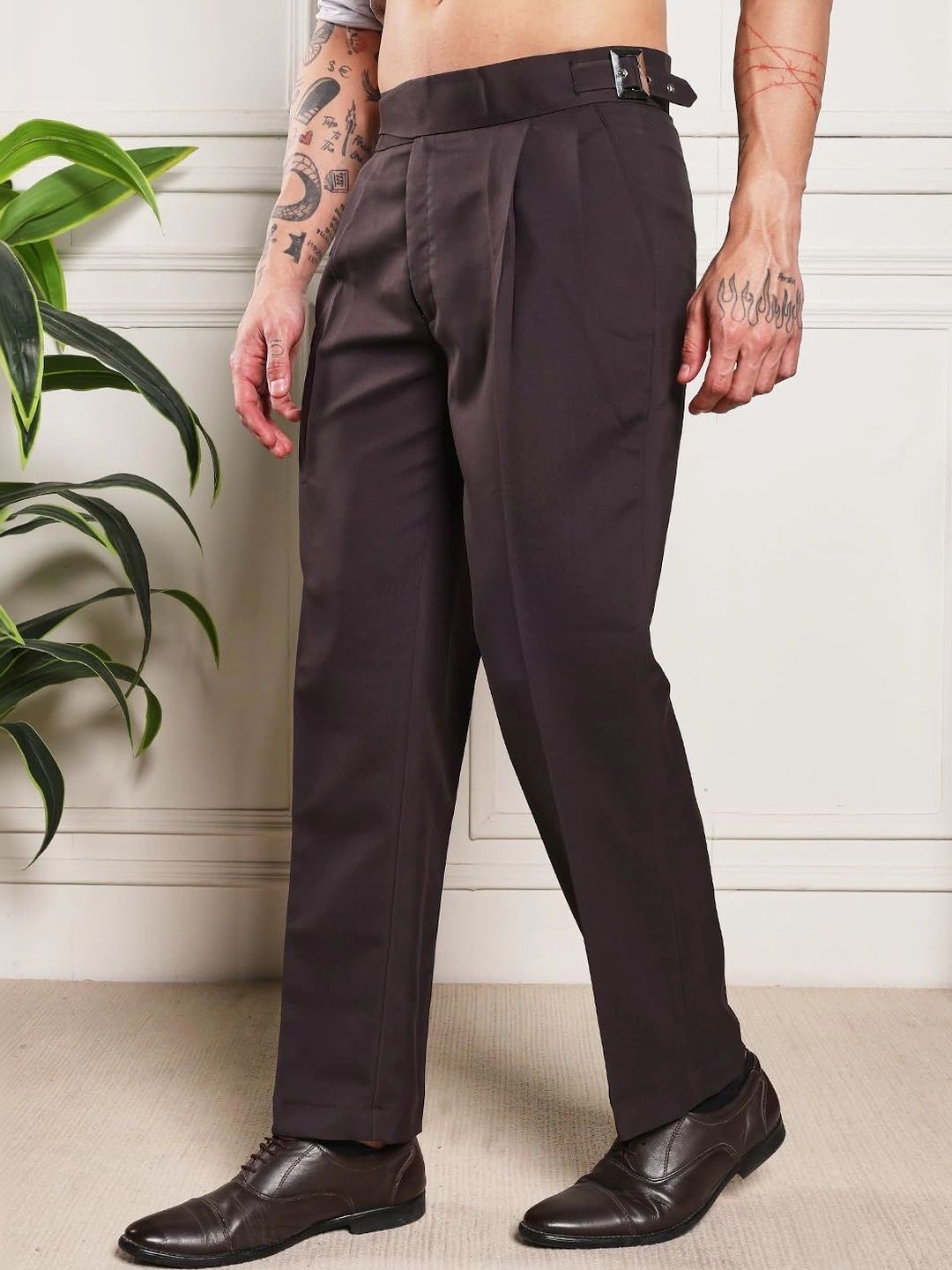 Qlanz Men Relaxed Loose Fit Easy Wash Pleated Trousers-picture-48